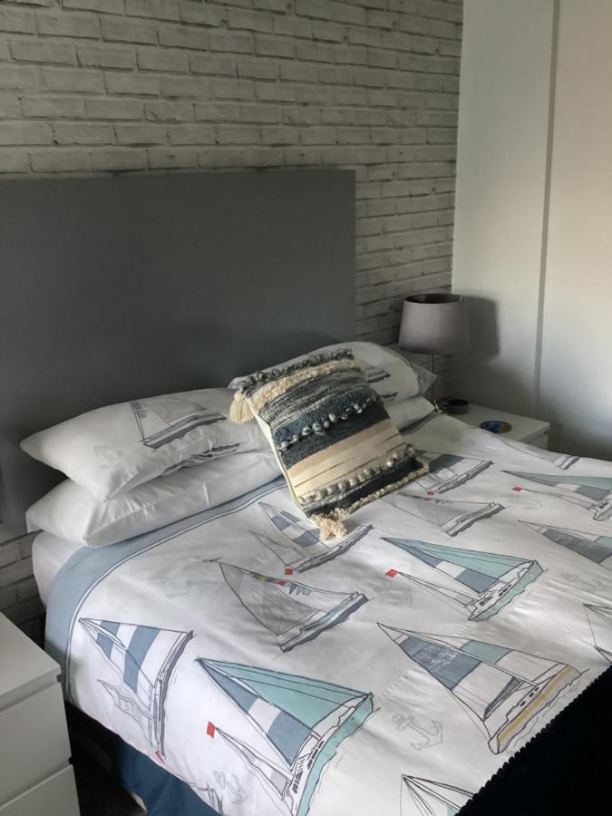 By The Seaside Bed & Breakfast Blackpool Luaran gambar