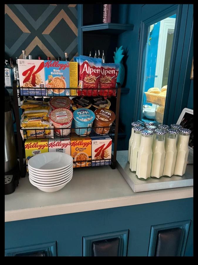 By The Seaside Bed & Breakfast Blackpool Luaran gambar